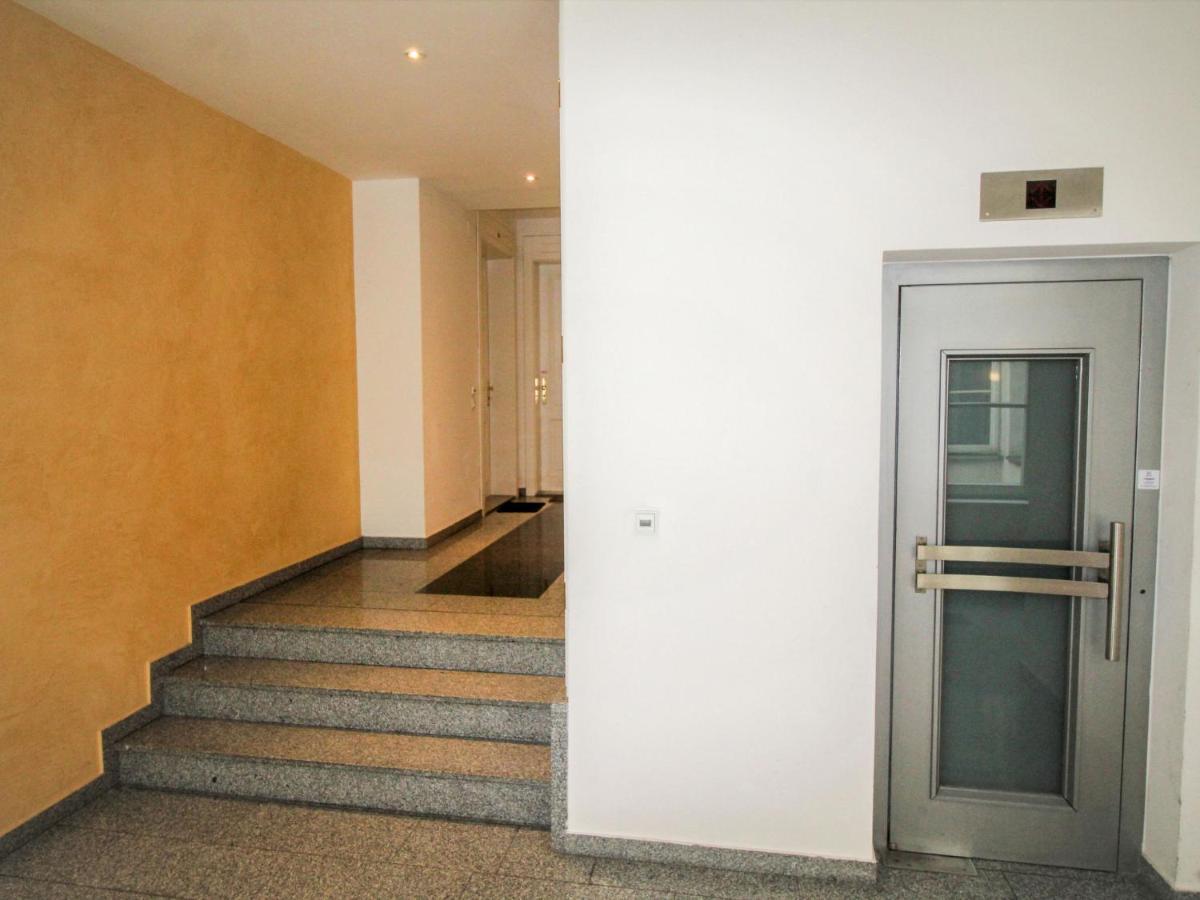 Apartment Inner City By Interhome Wina Bagian luar foto